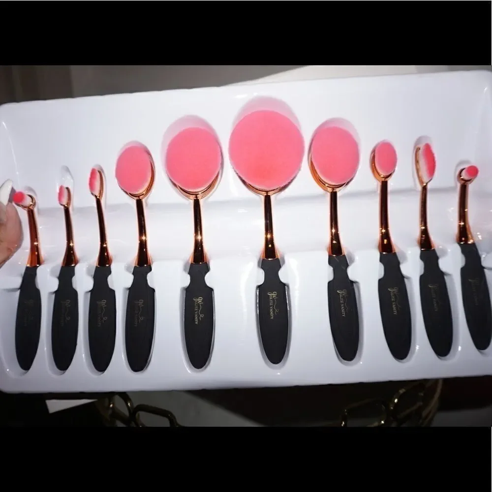 Pink & Rose Gold 10 piece Oval Brushes